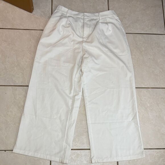 850. SHEIN white slacks size 1X - Picture 1 of 2